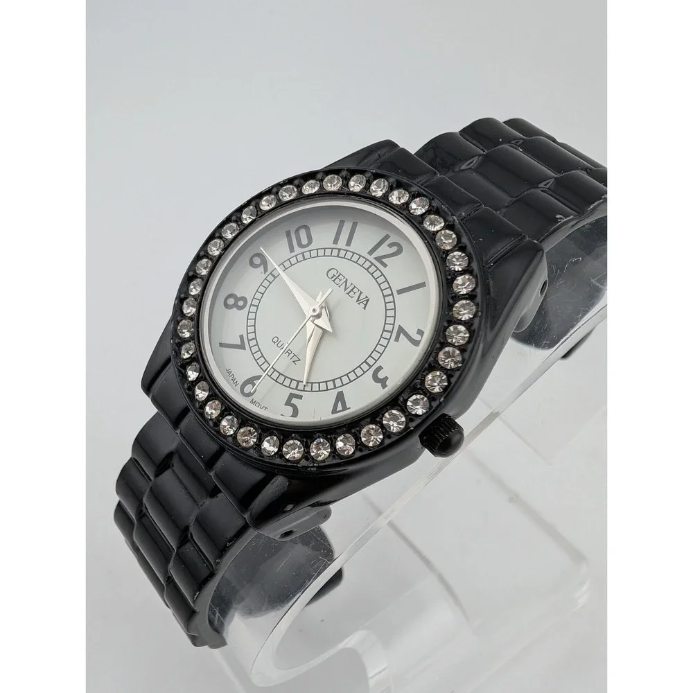 Geneva Watch Women 31mm‎ Case Rhinestone Bezel Black Bangle Band- New Battery